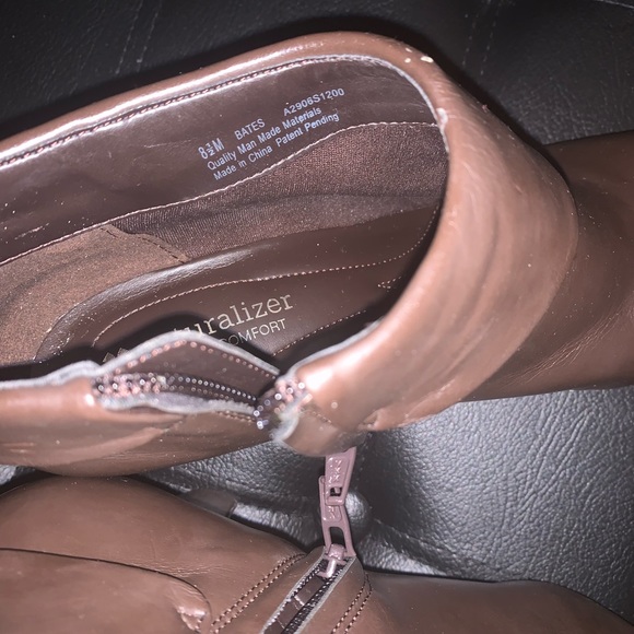 Naturalizer Booties - Picture 2 of 6